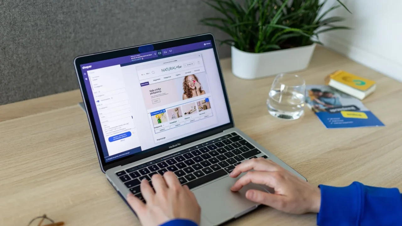 Business Website Laptop